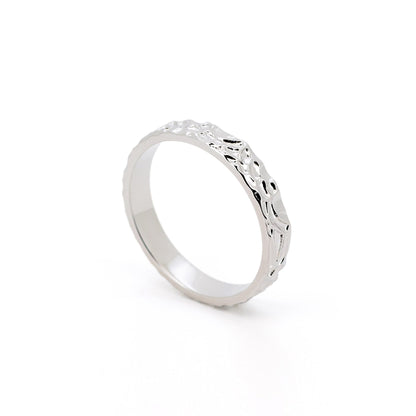 Warm Fortune Irregular Hammer Textured Band Ring for Women,18K Gold Plated Chunky Stackable Plain Wedding Promise Jewelry Gift, Size 6-8