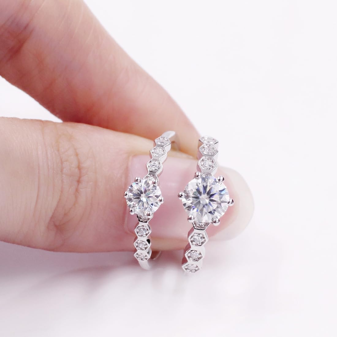 Warm Fortune Moissanite Engagement Ring for Women, Petite Twisted Vine Elegance, 0.5/1.0ct DE VVS, 18K White Gold Plated Anniversary & Promise Ring, Gift for Her, Size 6.5