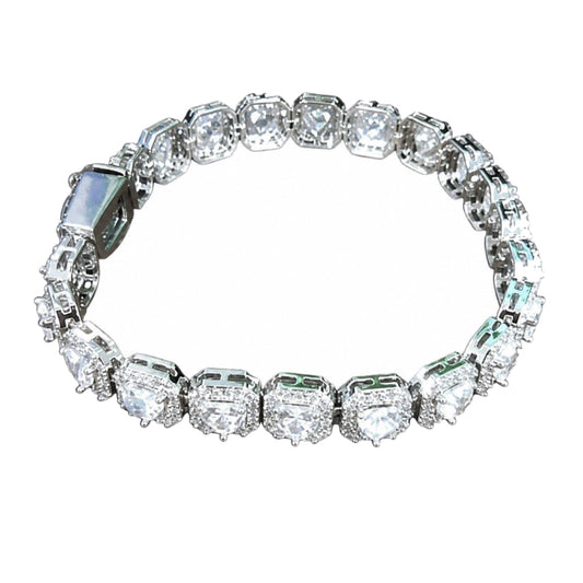 Warm Fortune Pear-Cut Halo Tennis Bracelet for Women, White Gold Plated 9 Inch Linked Design with Sparkling Cubic Zirconia
