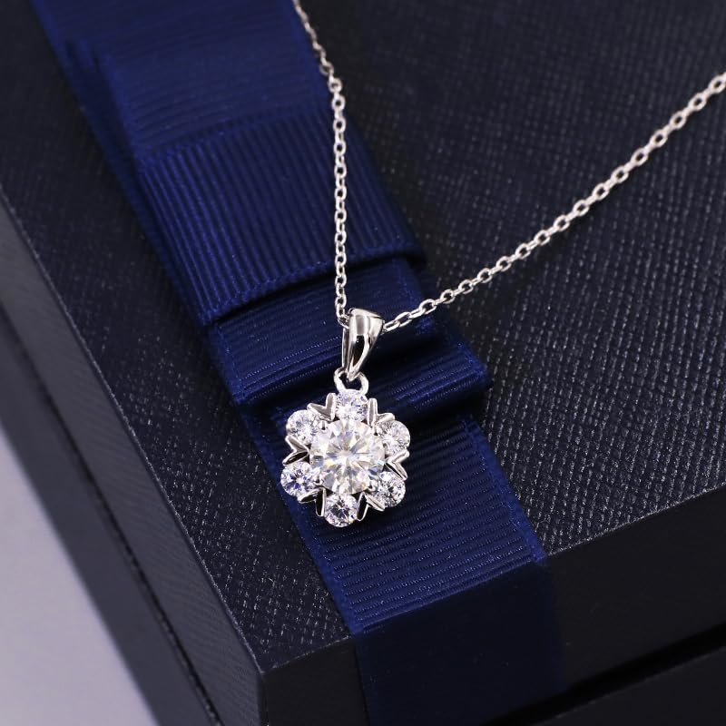 Warm Fortune Moissanite Pendant Necklace for Women, 0.5/1.0 ct DE VVS, 18K White Gold Plated Sterling Silver, 16 inch + 2inch Chain
