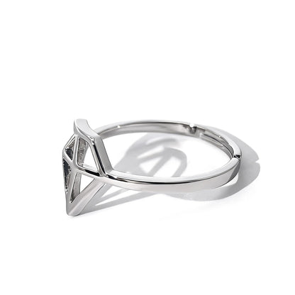 Warm Fortune Geometric Diamond-Shaped Statement Ring for Women, 18K Gold Plated Openwork Hollow Band, Dainty Fashion Cocktail Jewelry