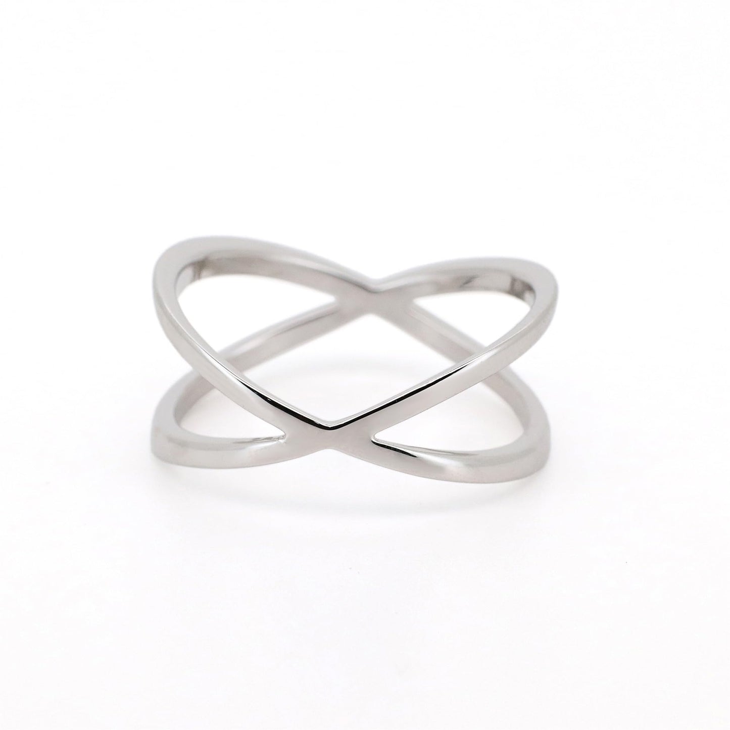 Warm Fortune Crisscross Band Ring - 18K Gold Plated Stackable Gift for Women, Daily Fashion Wear & Casual Accessory, Trendy Street Wear, Size 8