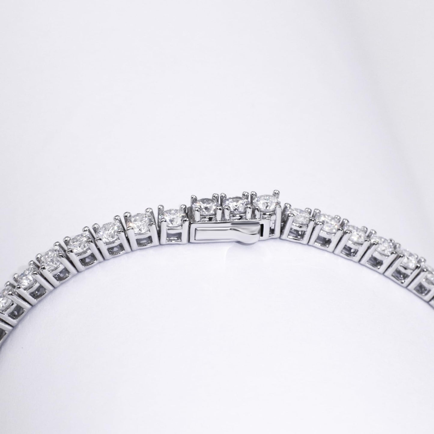 Warm Fortune Moissanite Diamond Tennis Bracelet for Women, 5.2-17ct Lab Created Diamond, 3/4/5mm DE VVS, 18K White Gold Plated , Gift for Her, Size 6.5/7 Inch