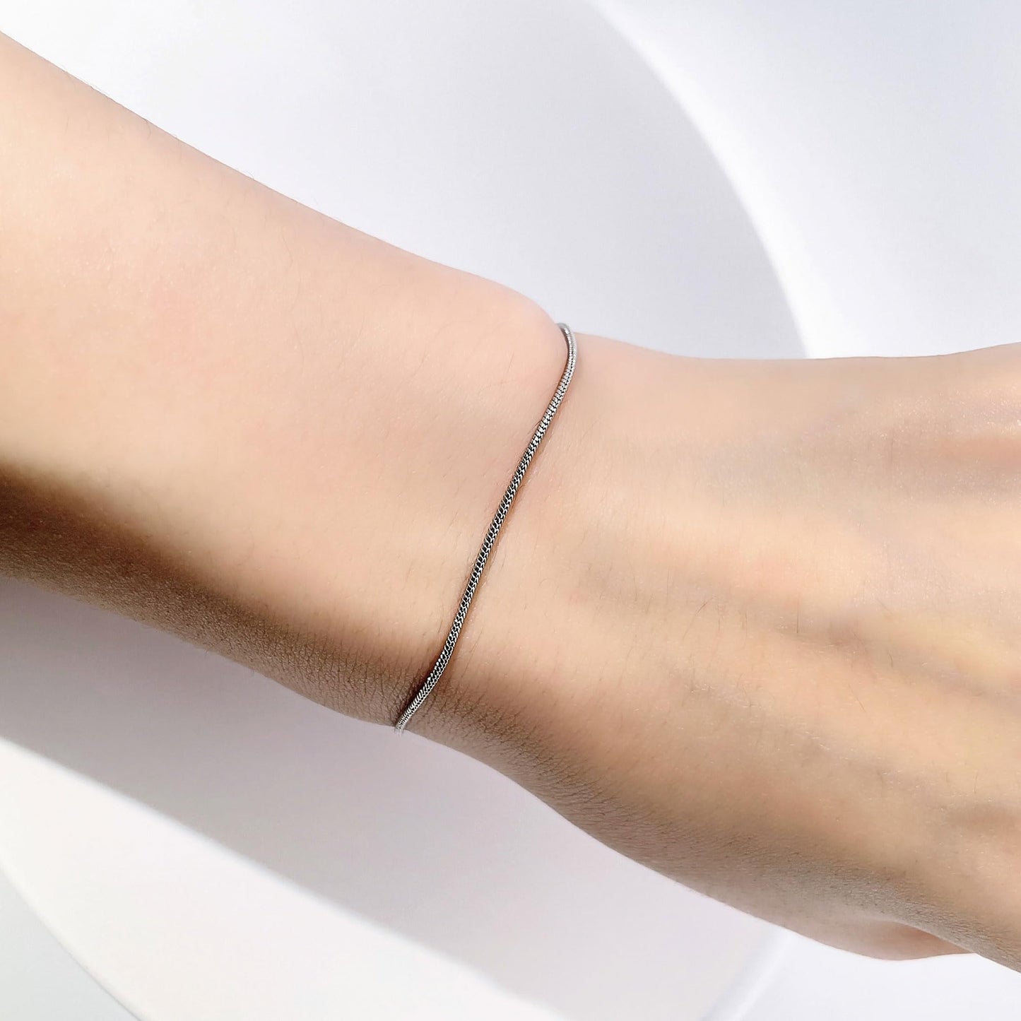 Warm Fortune Adjustable Bolo Bracelet for Women, White Gold Plated, 9 Inch, Sliding Snake Chain Design