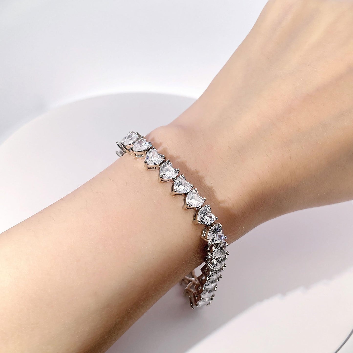 Warm Fortune Pear Stone Tennis Bracelet for Women, White Gold Plated, Clear CZ, 8 Inch, Graduated Pear Stone Design