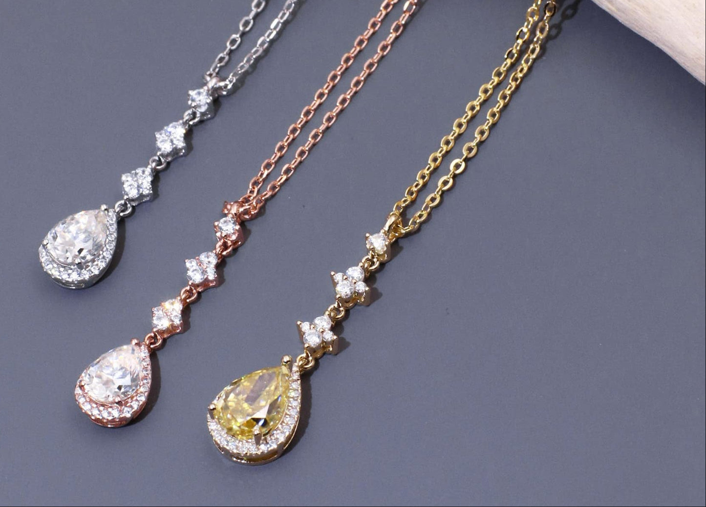 Warm Fortune Moissanite Pendant Necklace for Women, 0.5/1.0 ct DE VVS, 18K White Gold Plated Sterling Silver, 16 inch + 2inch Chain