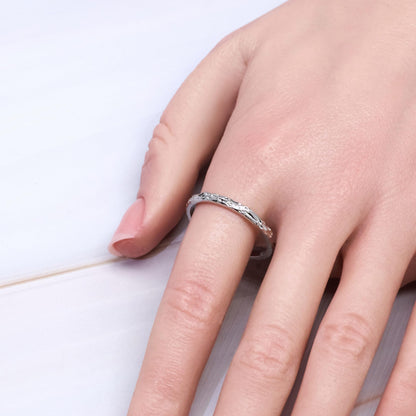 Warm Fortune 18K Gold Plated Hammered Band Rings for Women, Dainty Plain Stackable Wedding Promise Band Ring, Size 6-8