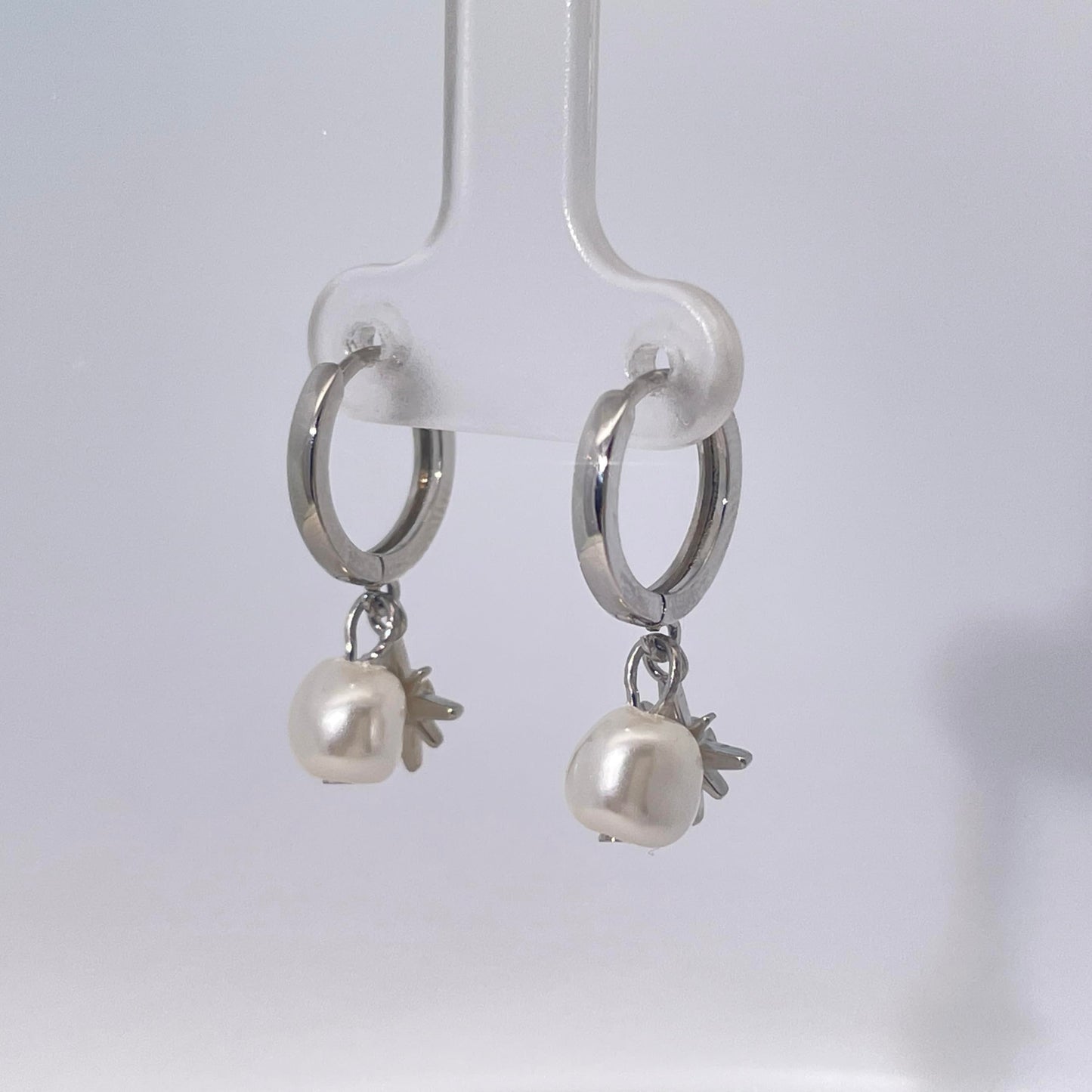 Warm Fortune Star & Pearl Dangle Hoop Earrings, Silver Tone Cubic Zirconia Star Accent Fashion Jewelry for Women, Playful Daily & Casual Wear