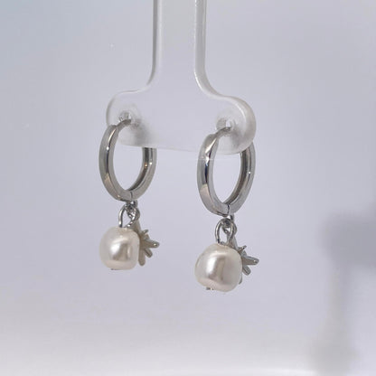 Warm Fortune Star & Pearl Dangle Hoop Earrings, Silver Tone Cubic Zirconia Star Accent Fashion Jewelry for Women, Playful Daily & Casual Wear