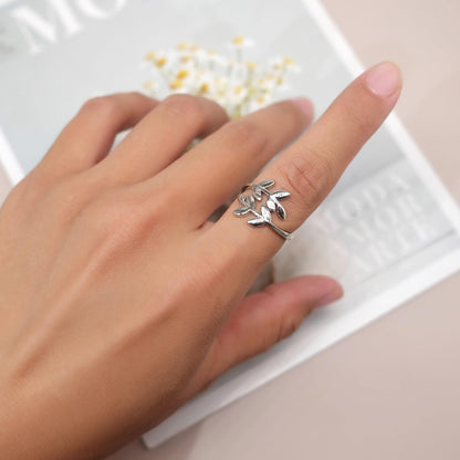 Warm Fortune Leaf Branch Statement Ring for Women, 18K Gold Plated Adjustable Open Band, Dainty Olive Branch Stackable Ring, Nature Inspired Everyday Jewelry Gift