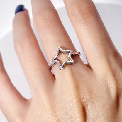 Warm Fortune Openwork Star Statement Ring for Women, 18K Gold Plated Adjustable Band, Dainty Hollow Star Fashion Jewelry