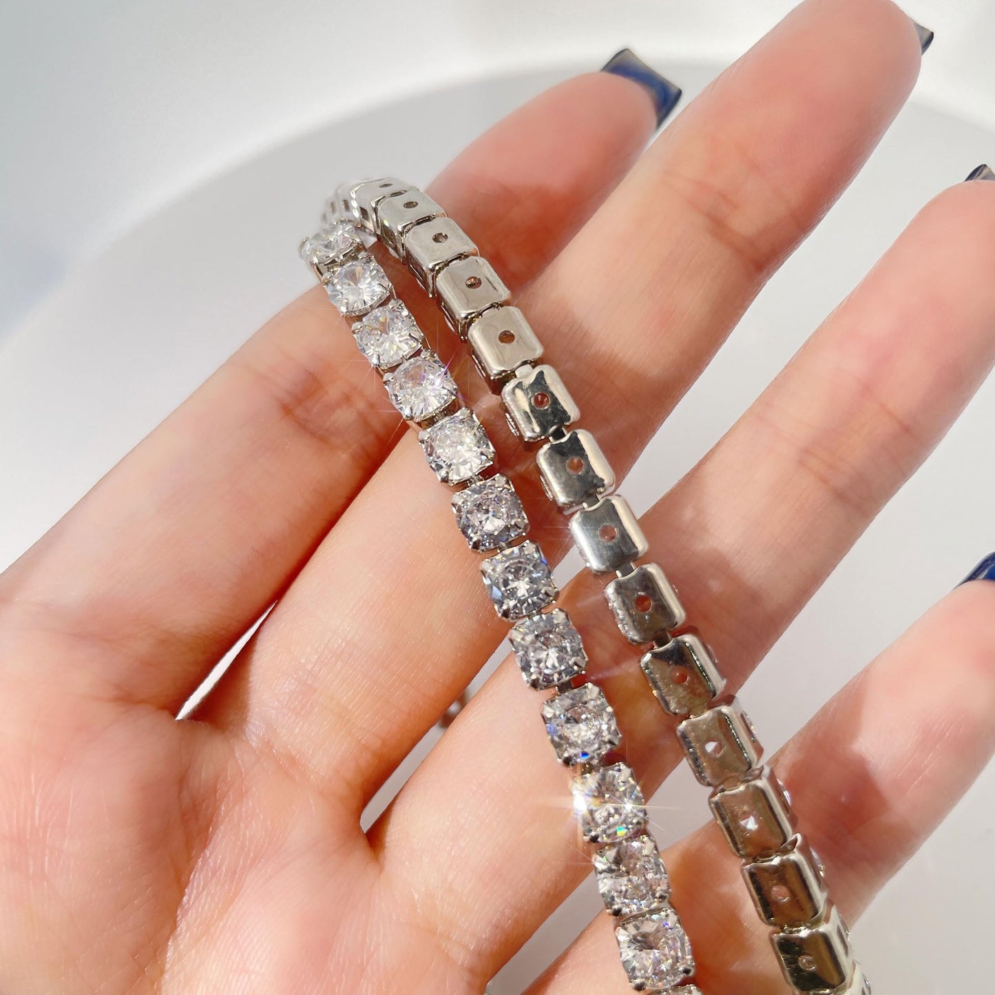Warm Fortune 18K White Gold Plated Large Round CZ Tennis Necklace