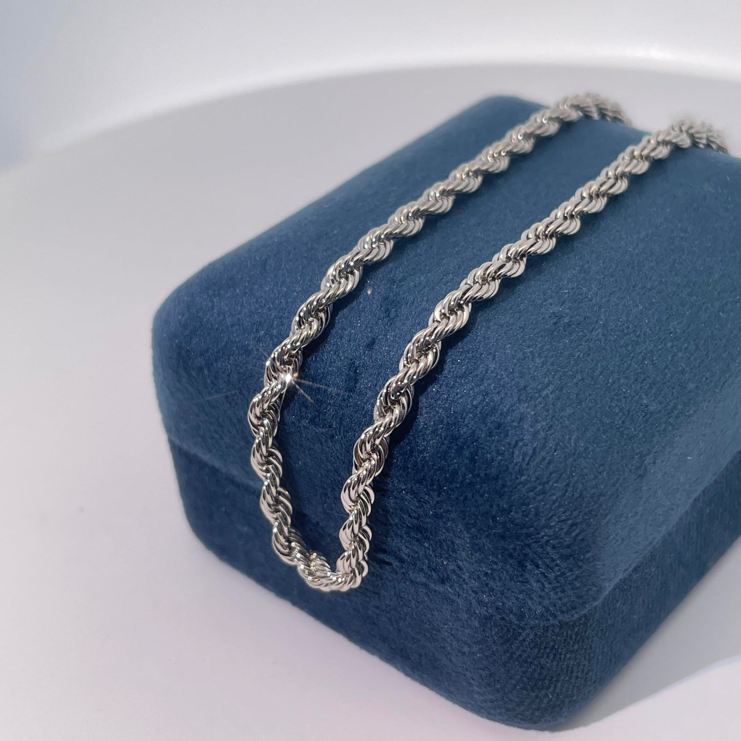 Warm Fortune rope chain Necklace for Women,18K White Gold Plated,Dainty Simple Chunky Necklace,14 inch Chain