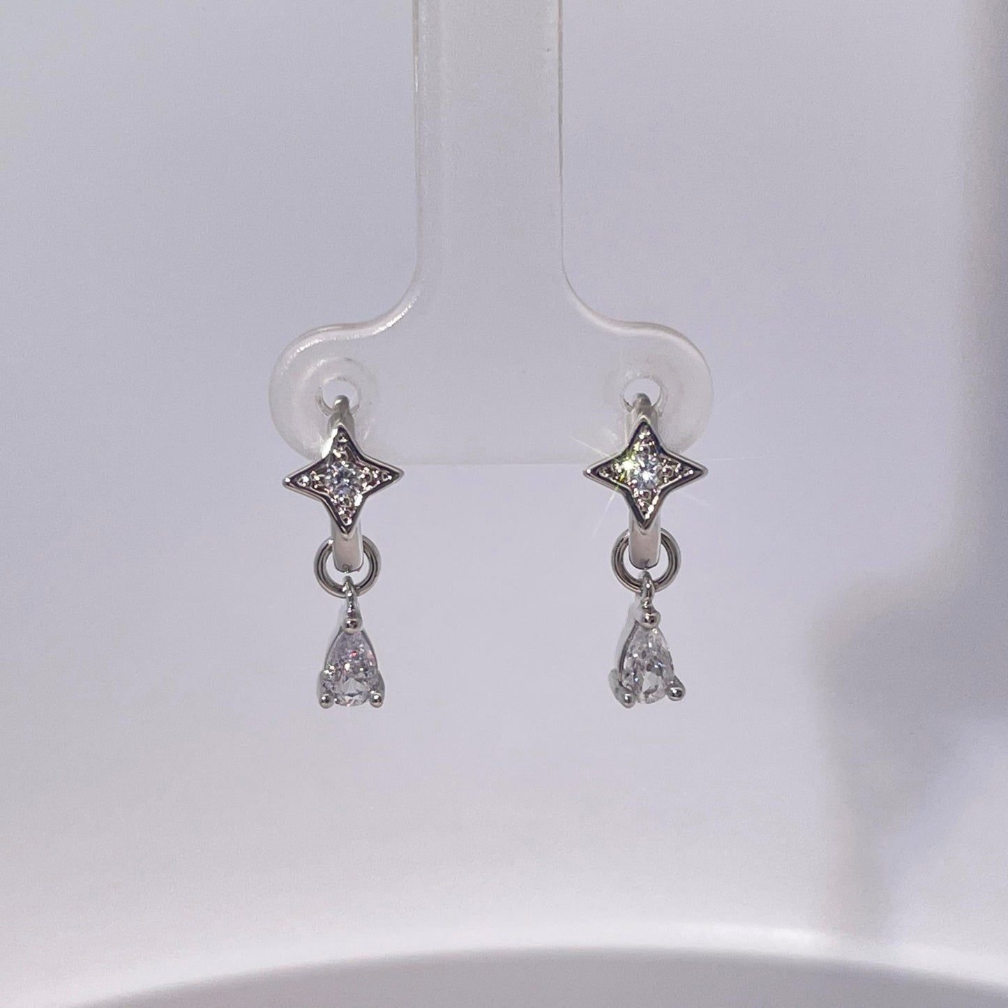 Warm Fortune 18K Gold Plated Star & Teardrop Cubic Zirconia Hoop Earrings for Women Hypoallergenic - Valentine's Day, Mother's Day, Birthday Gift for Her