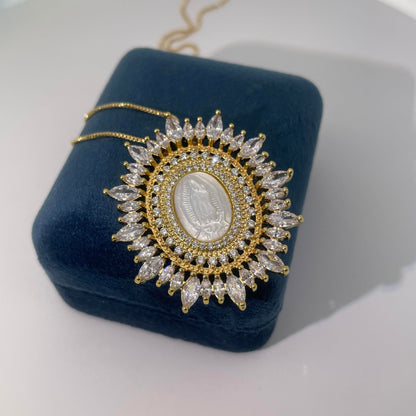 Warm Fortune Cubic Zirconia Pendant Necklace for Women,18K Gold Plated,18 inch + 2inch Chain