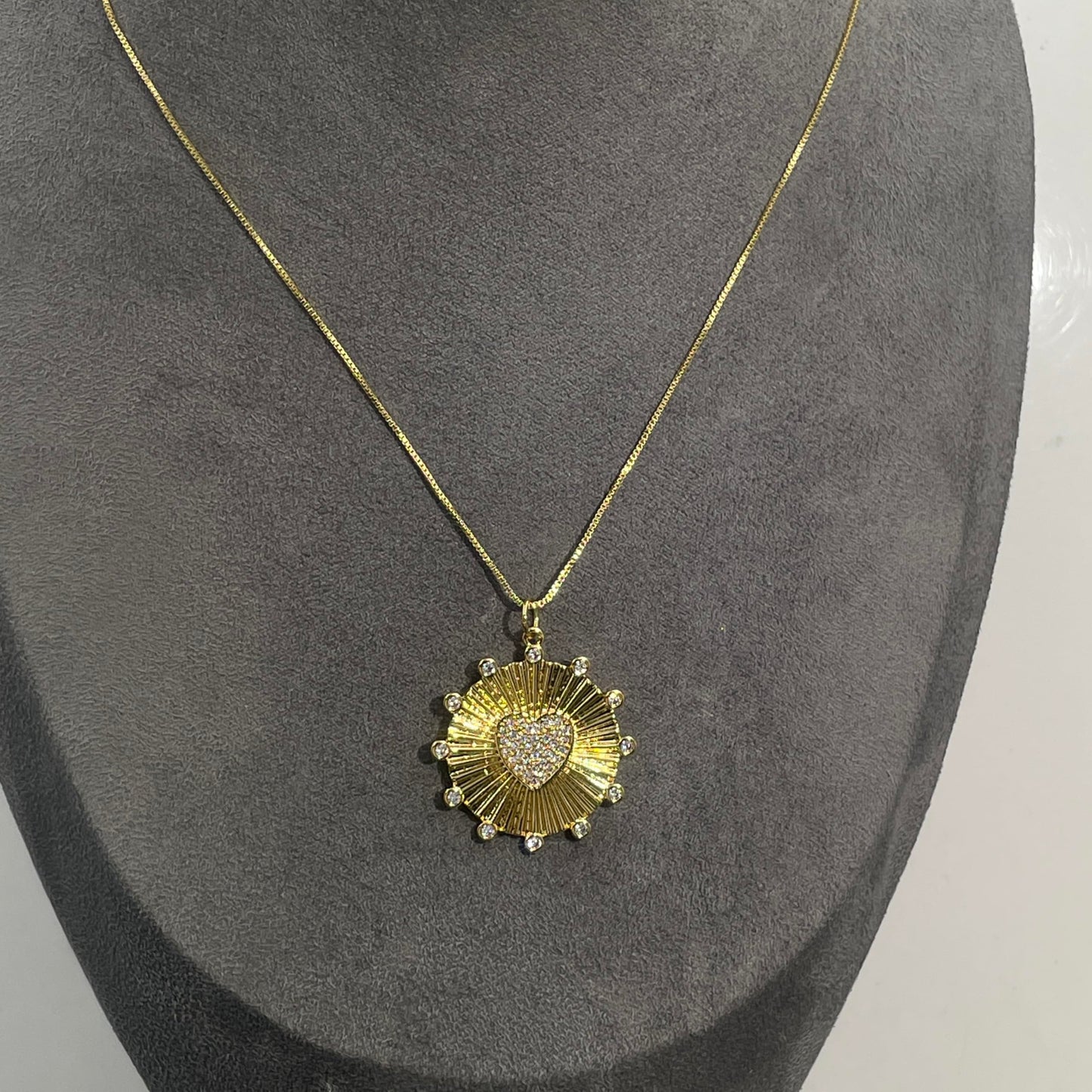 Warm Fortune Hip Hop Pendant Necklace for Women Me,Gold Plated Cubic Zirconia,18+2inch Chain,Street Style Fashion Jewelry