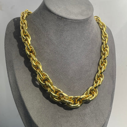 Warm Fortune Cuban Link Chain Necklace,18 Inch Gold Plated, Hip Hop Jewelry for Men Women,Unisex Oval Knot Choker,Street Style Fashion Gift