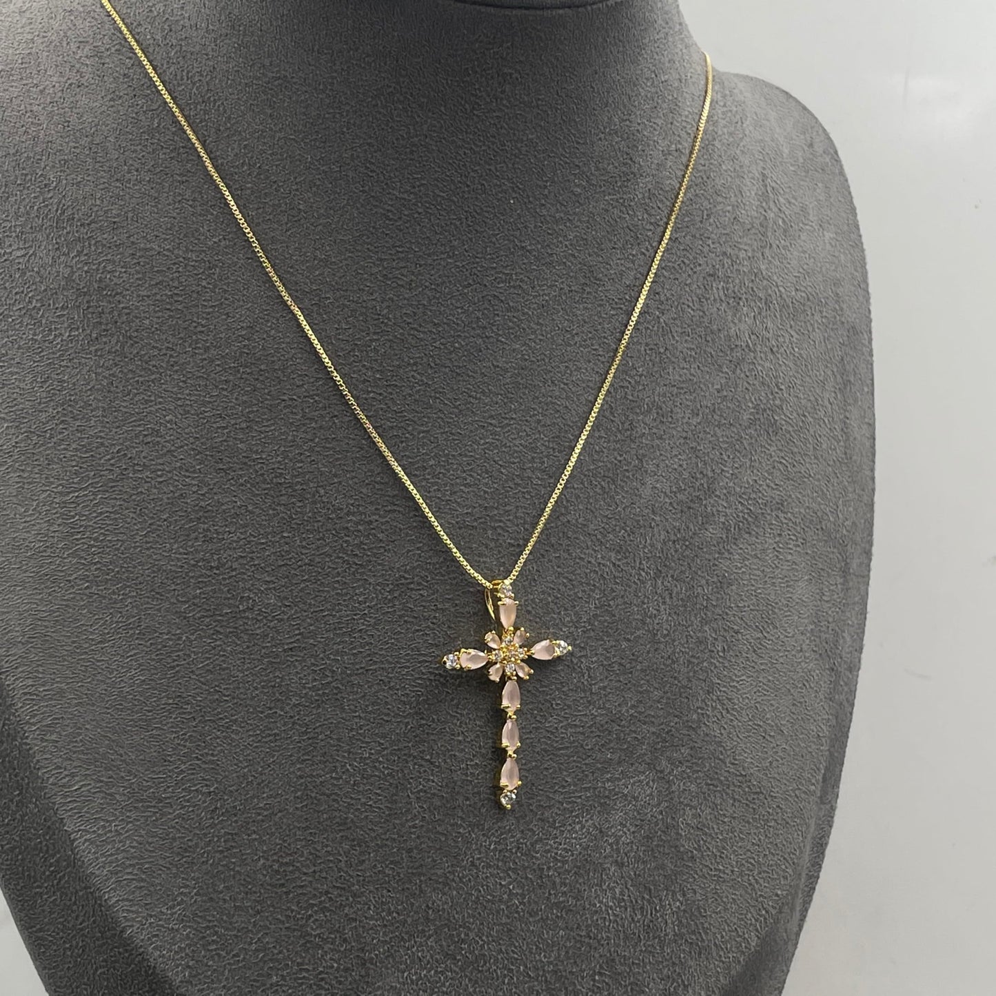 Warm Fortune Cubic Zirconia Pendant Necklace for Women,18K Gold Plated,18 inch + 2inch Chain