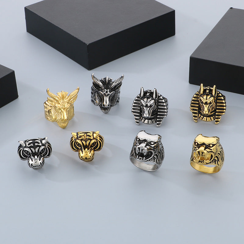 Warm Fortune men's animal head statement ring detail