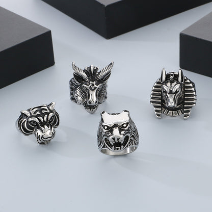 Warm Fortune men's animal head statement ring detail